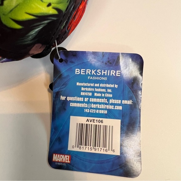 Marvel Red and Blue Avengers Superhero Cap - Picture 6 of 8